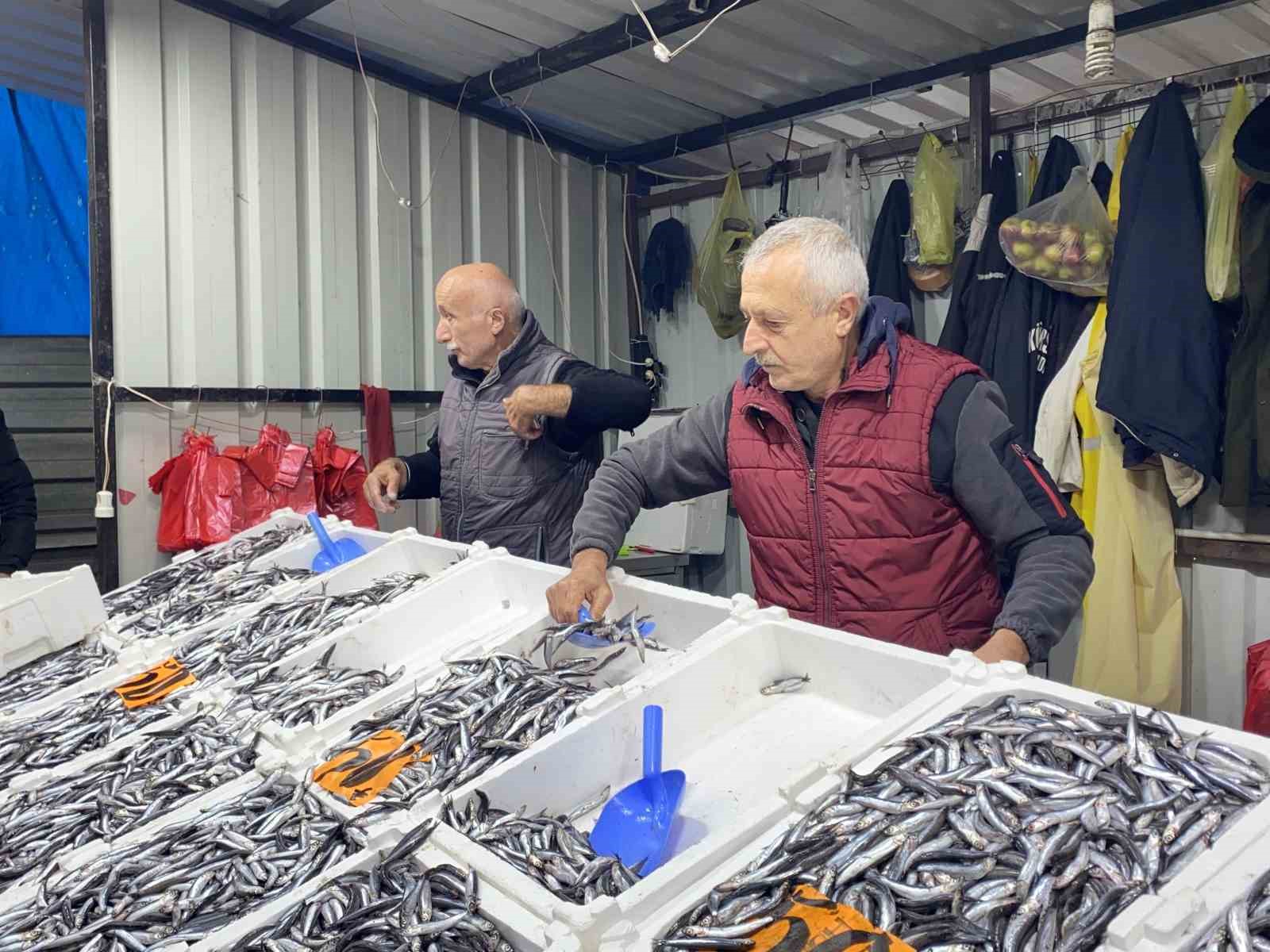 Fiyatlar düştü, vatandaş yoğun ilgi gösterdi