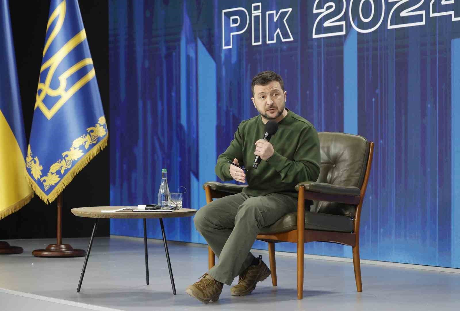 zelenskiy rusyanin yaz aylarinda ukraynaya yeni bir saldiri baslatmasini bekliyor 1