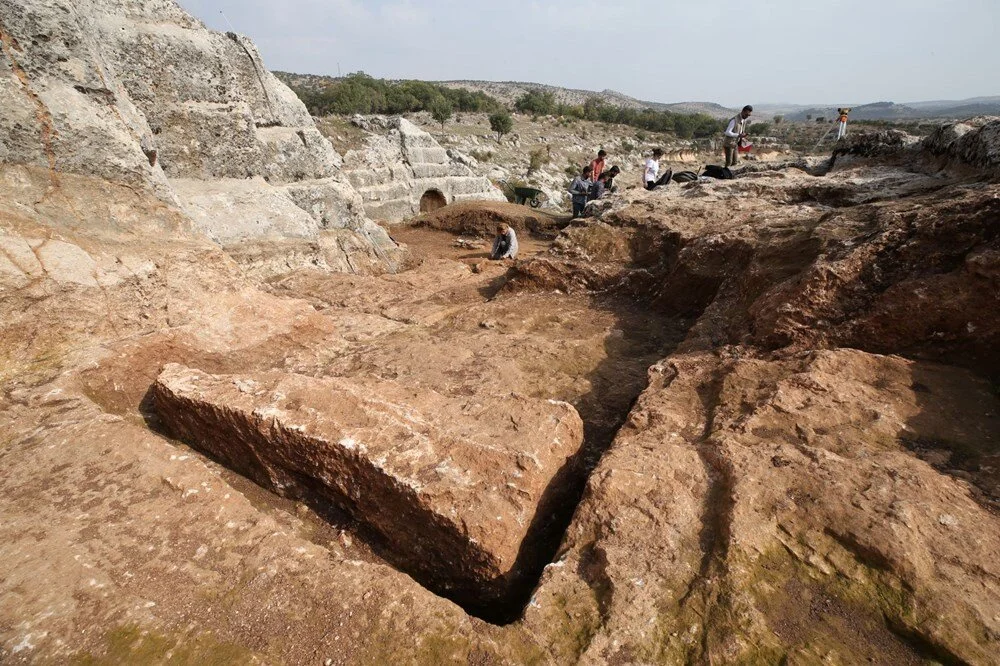 Diyarbakır’da arkeolojik kazıda 54 çocuğa ait mezarlık bulundu