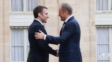 Polonya Başbakanı Tusk ile Fransa Cumhurbaşkanı Macron Paris’te bir araya geldi