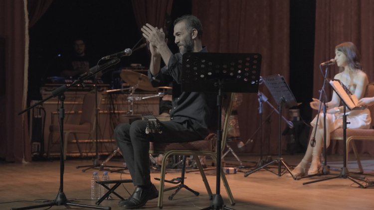 Mehmet Atlı 30'uncu sanat yılını Mardin'de kutladı