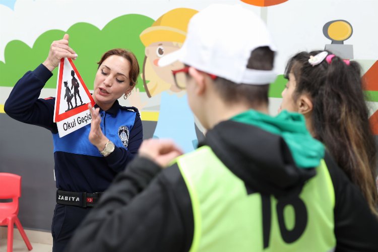 Gebze'de yeni Trafik Eğitim Merkezi'nin özel konukları